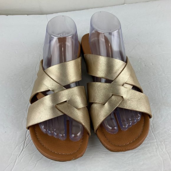Franco Sarto Gold Sandals - Picture 3 of 8